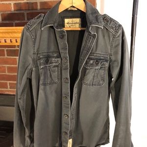 Abercrombie & Fitch Shirt